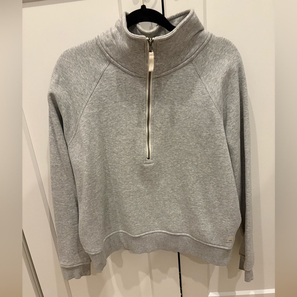 Vuori women’s half zip restore hoodie
